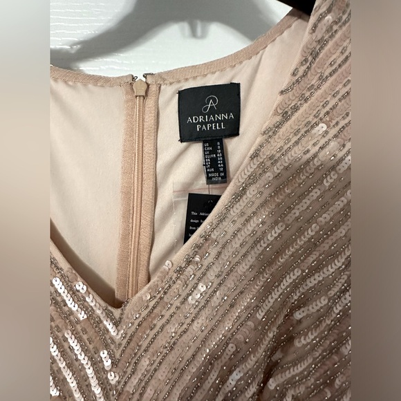 Adrianna Papell Women's Beaded V-Neck Dress with Cap Sleeves and Waistband. - Picture 3 of 7